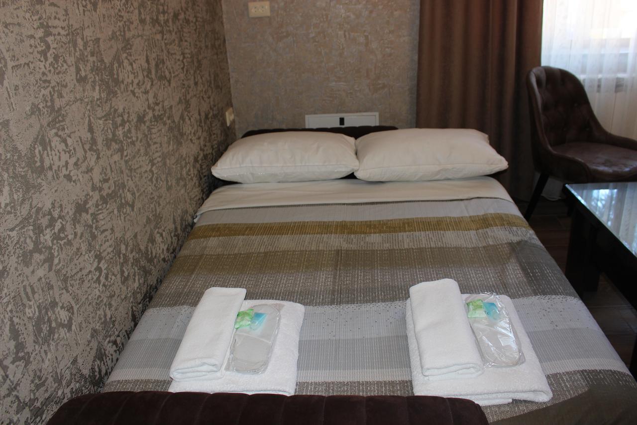 Apartment Anzi บาทูมิ ภายนอก รูปภาพ